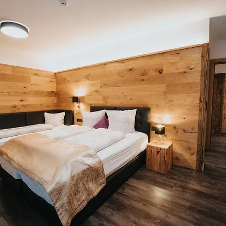 Apartklusiv *